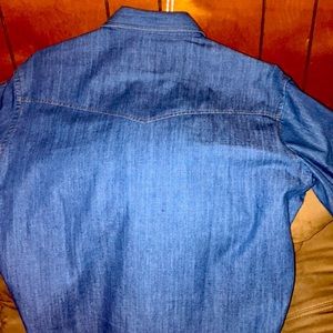 Men’s medium lucchese long sleeve El Paso denim shirt
